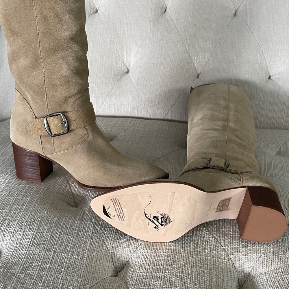 Free People Tan Suede Boots (new w/o tags) size 6 runs small, more like 5.5 or 5 - Picture 3 of 6
